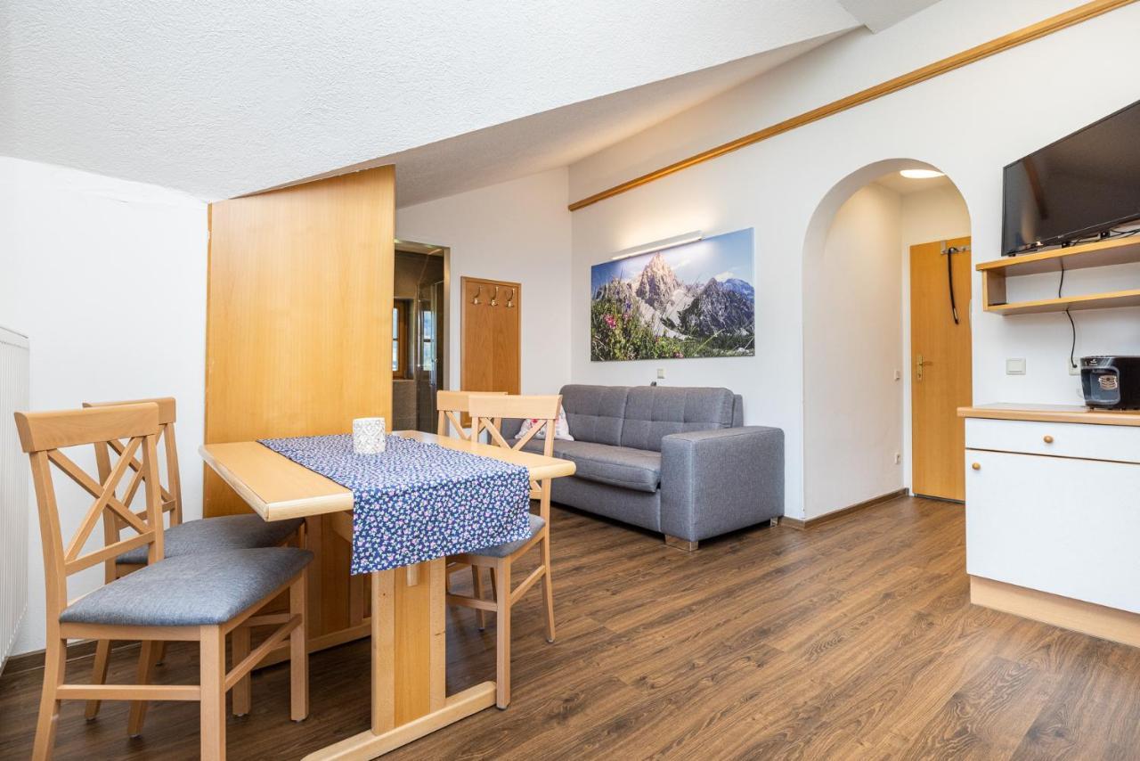 Michis Aparthotel 플라차우 외부 사진